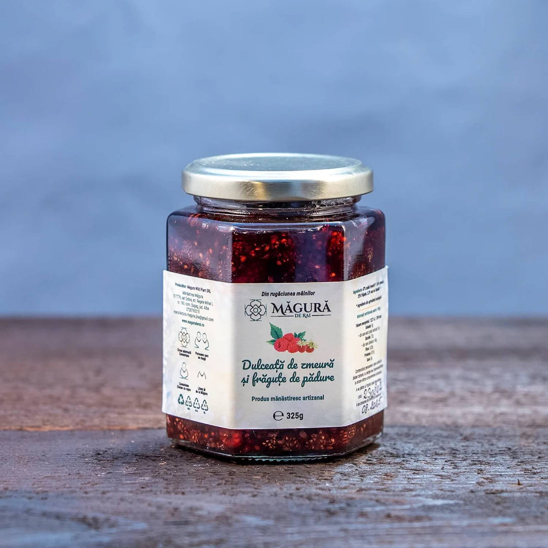 Wild strawberry and raspberry jam 325g