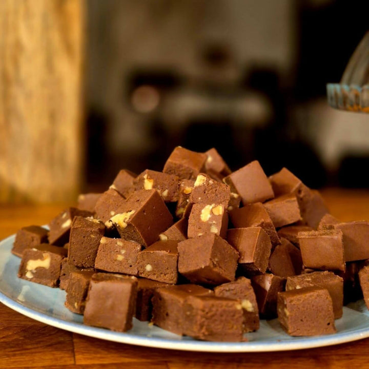 Homemade Chocolate with Walnuts 100g