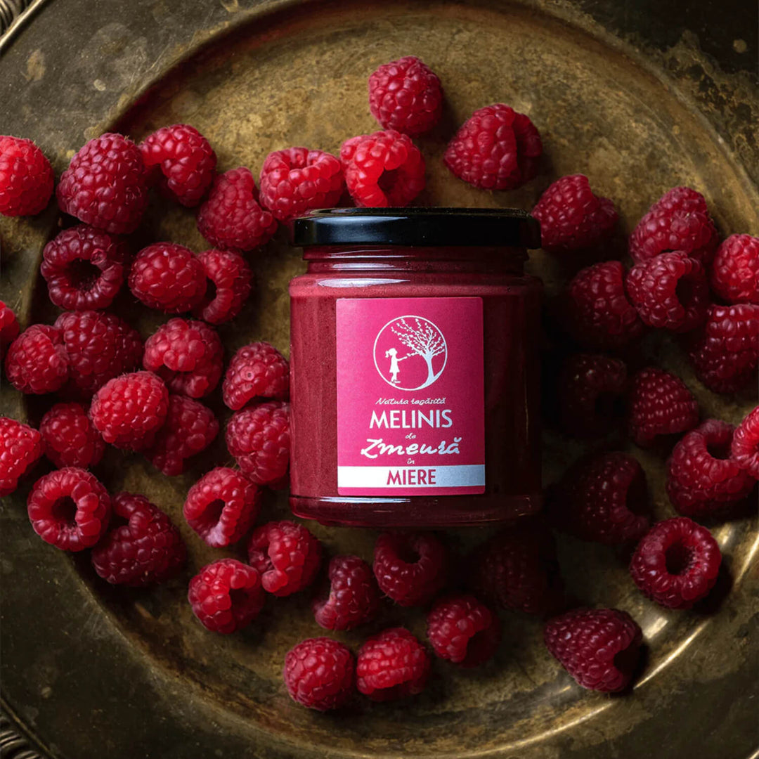 Raspberries in Acacia Honey 230g